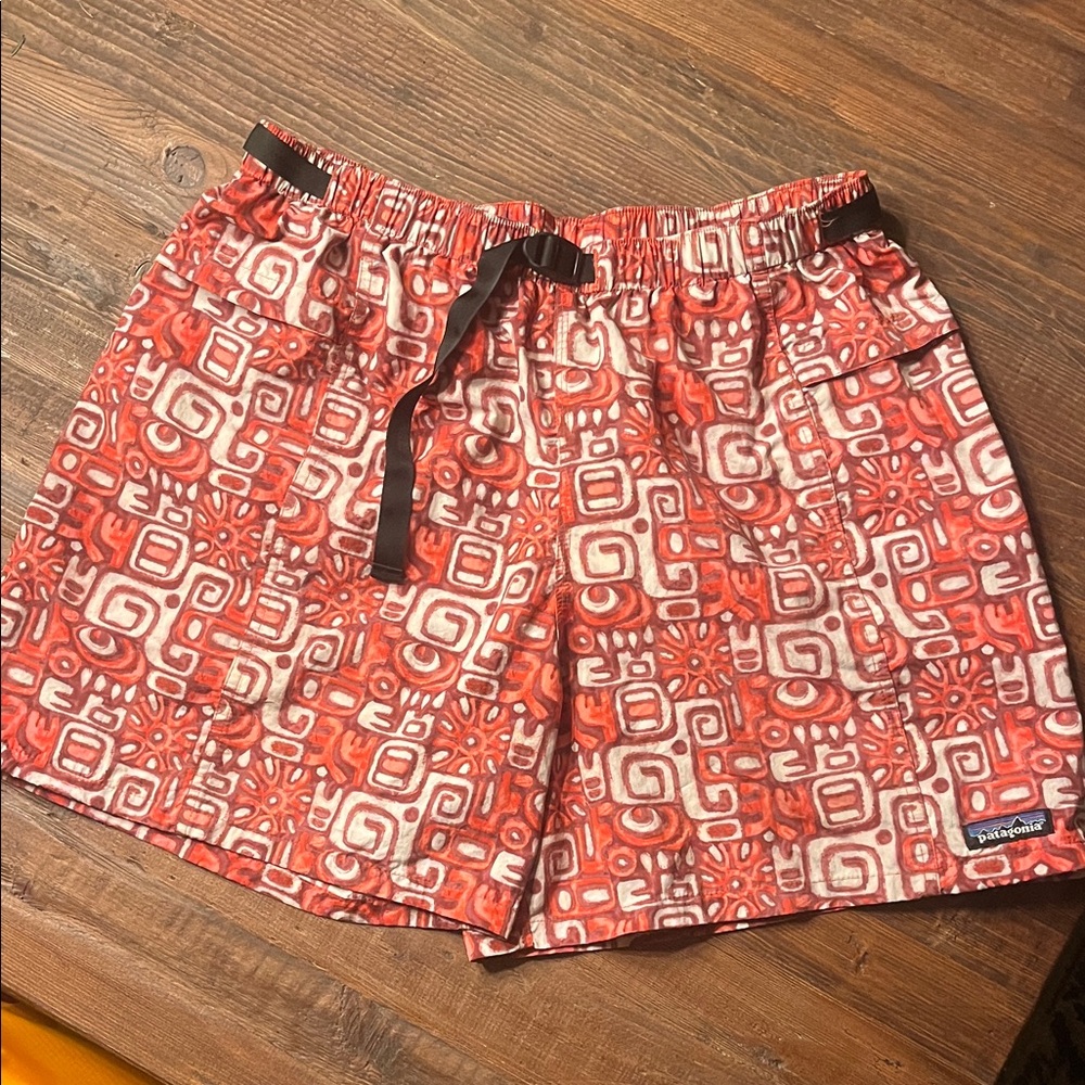 Mens PATAGONIA Rivet guide shorts size L